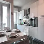 Apartment Metro Bengasi - Cozy Flat - Center In 10 Minutes Turin
