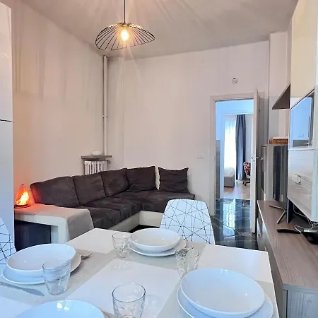 Metro Bengasi - Cozy Flat - Center In 10 Minutes * Turín